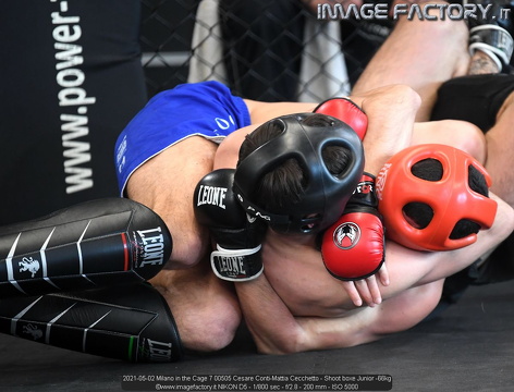 2021-05-02 Milano in the Cage 7 00505 Cesare Conti-Mattia Cecchetto - Shoot boxe Junior -66kg